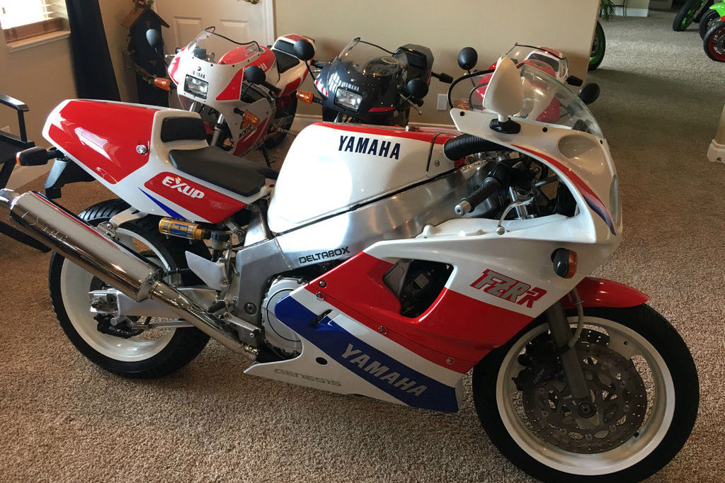 1989 Yamaha FXR750R OW01