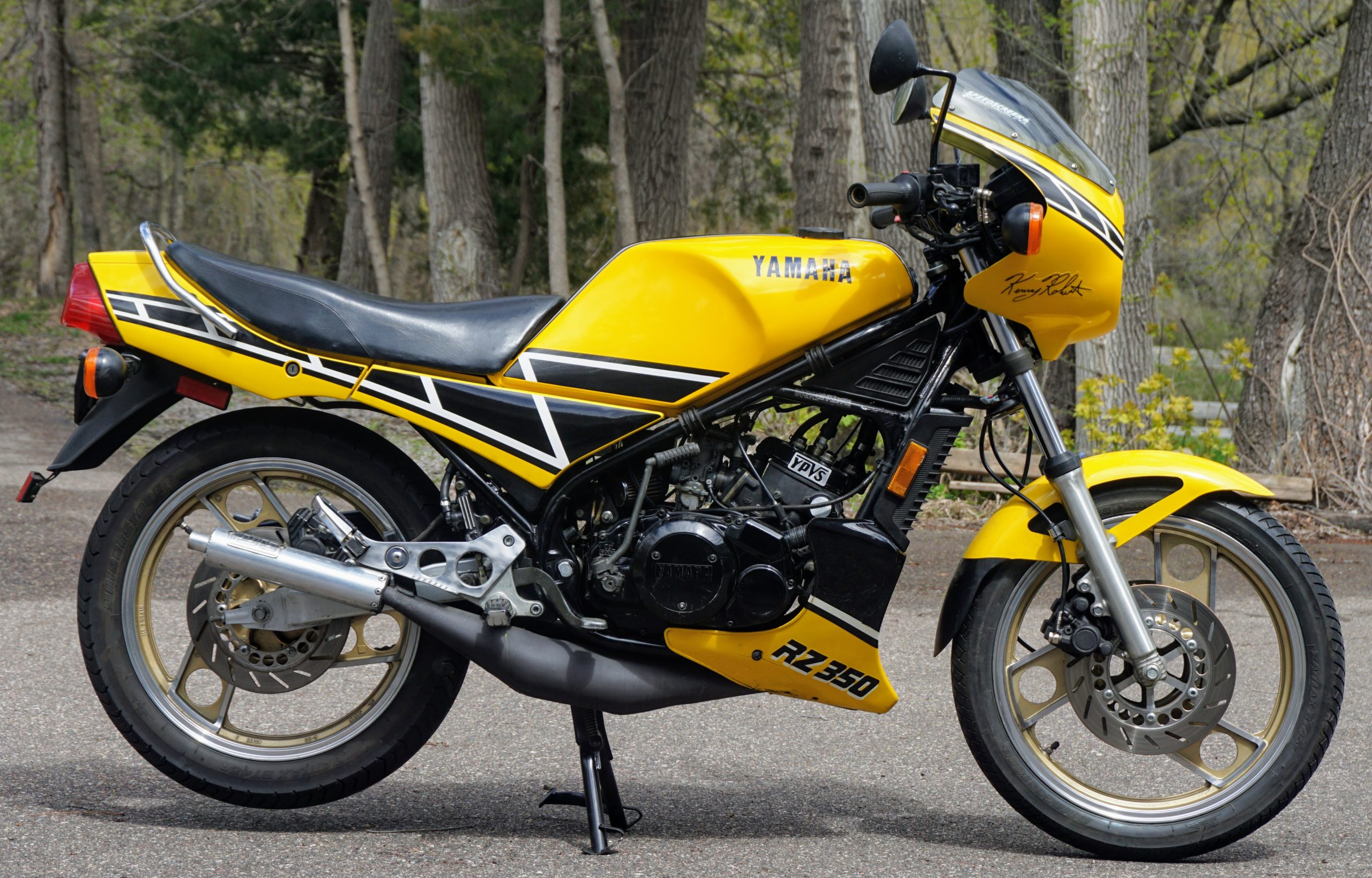 1984 Yamaha RZ350 Kenny Roberts Edition